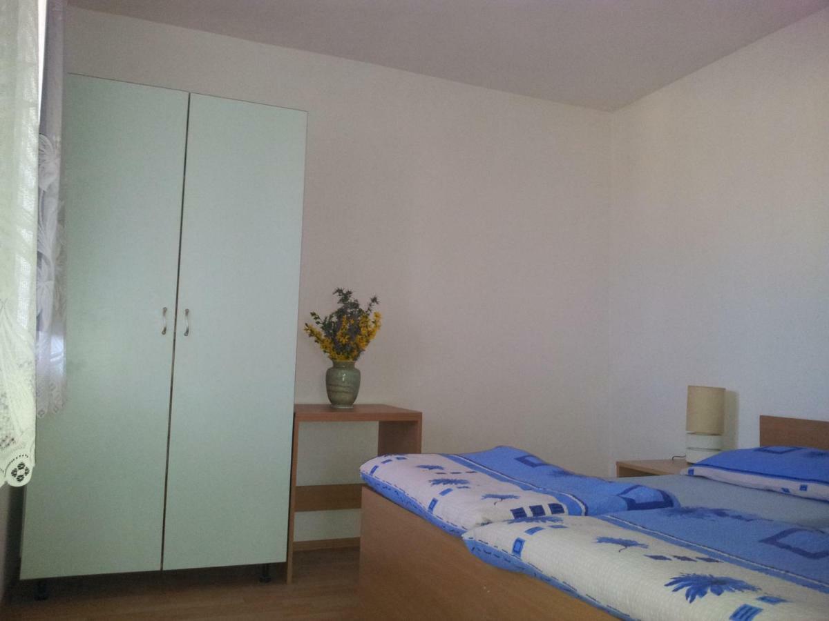 Apartments Ghedas Пореч Екстериор снимка