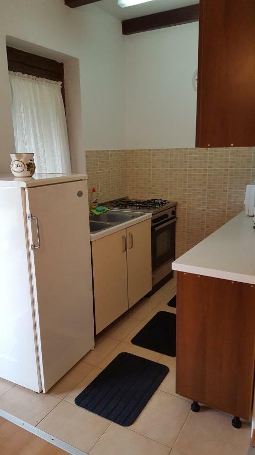 Apartments Ghedas Пореч Екстериор снимка