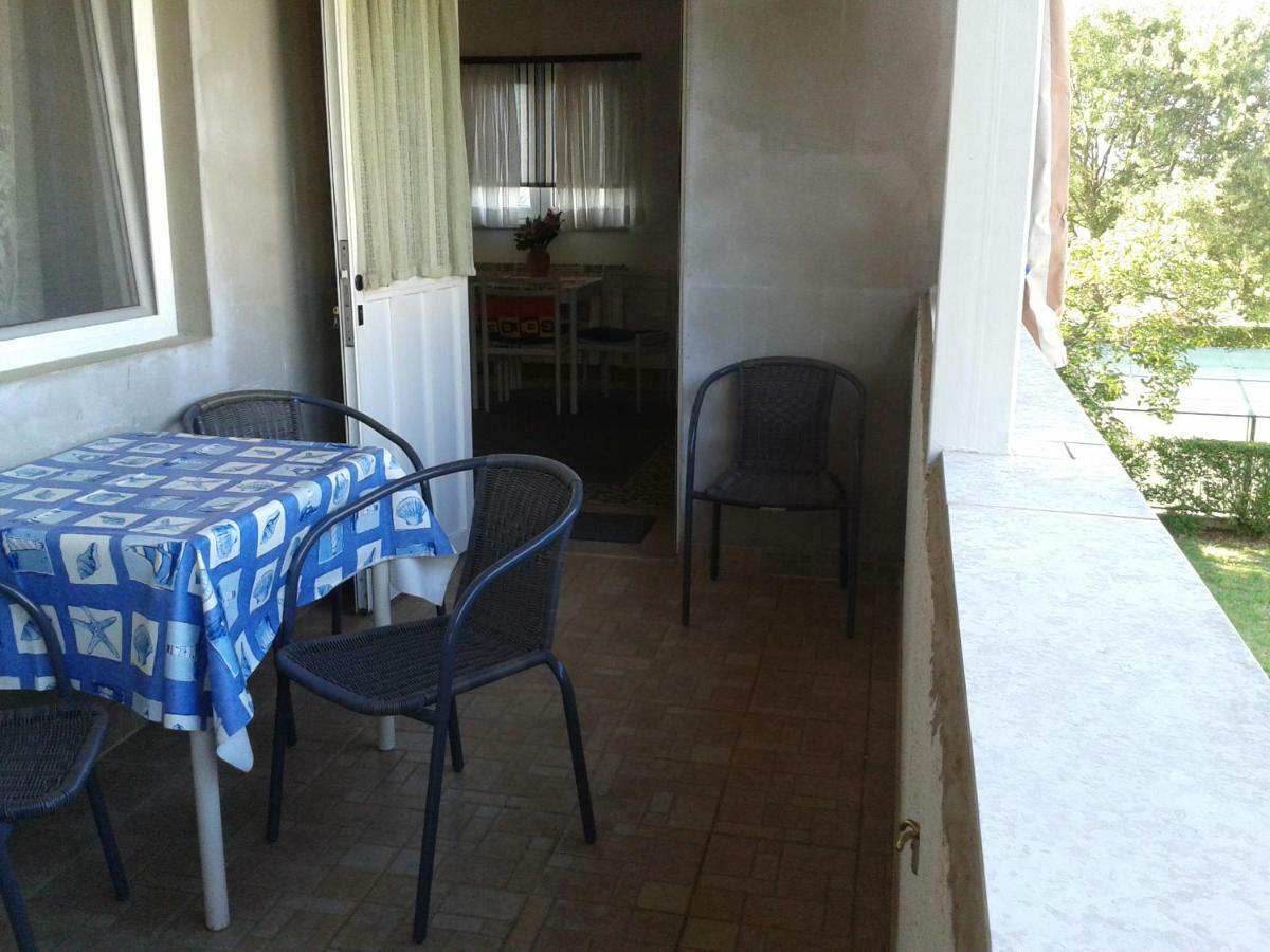Apartments Ghedas Пореч Екстериор снимка